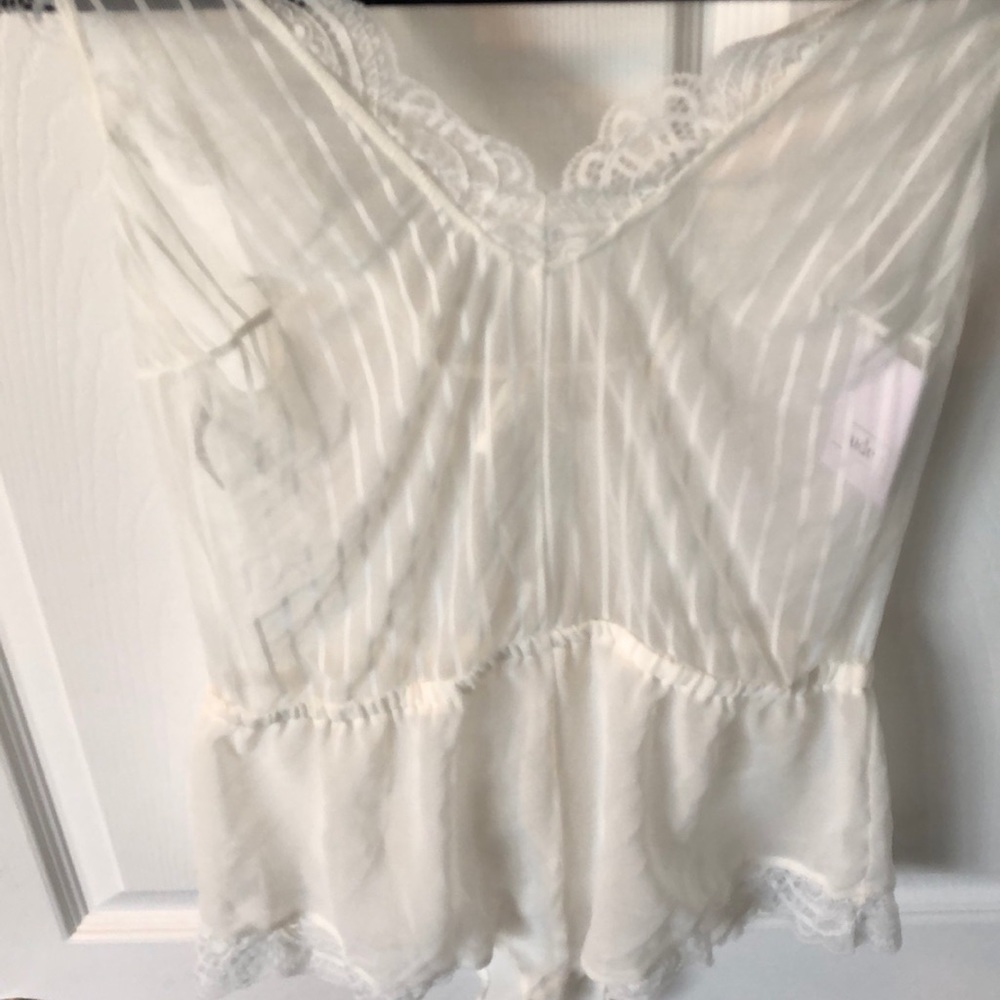 Woman’s Intimates - Picture 3 of 8